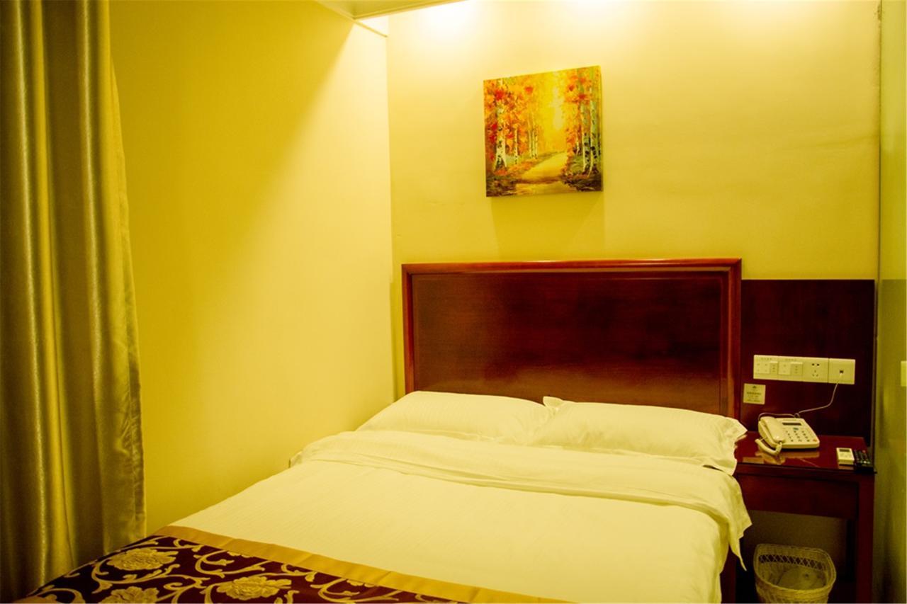Greentree Alliance Shanghai Chongming Bayi Road Walking Street Hotel Экстерьер фото