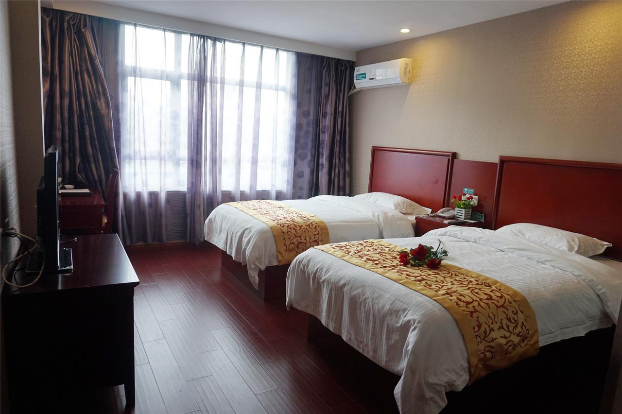 Greentree Alliance Shanghai Chongming Bayi Road Walking Street Hotel Экстерьер фото